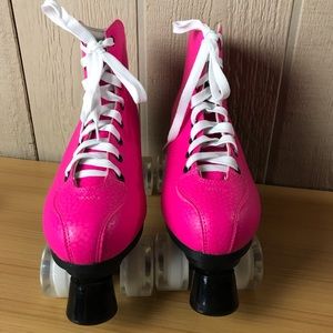 Exgingle Boardwalk Roller Skates Pink, Clear Wheels Women's US Size 12